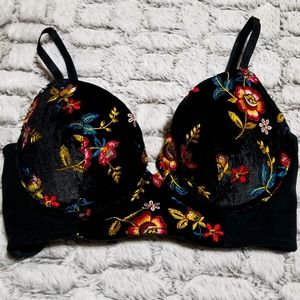 SECRET POSSESSIONS Velvet Floral Embroidered Bra